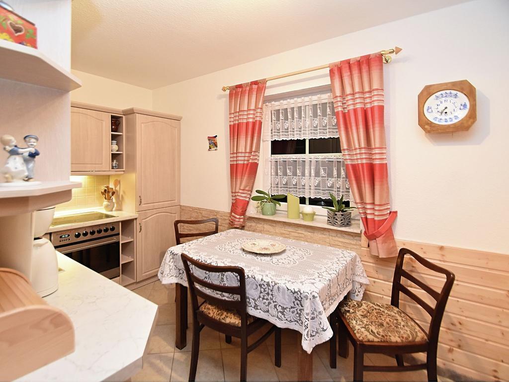 Apartment With Views Of The Ore Mountains Oelsnitz  Buitenkant foto